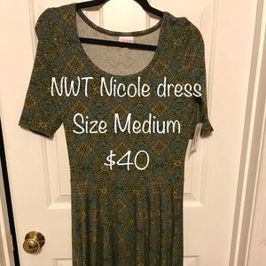 NWT Lularoe Nicole Dress; green and blue Sz M
